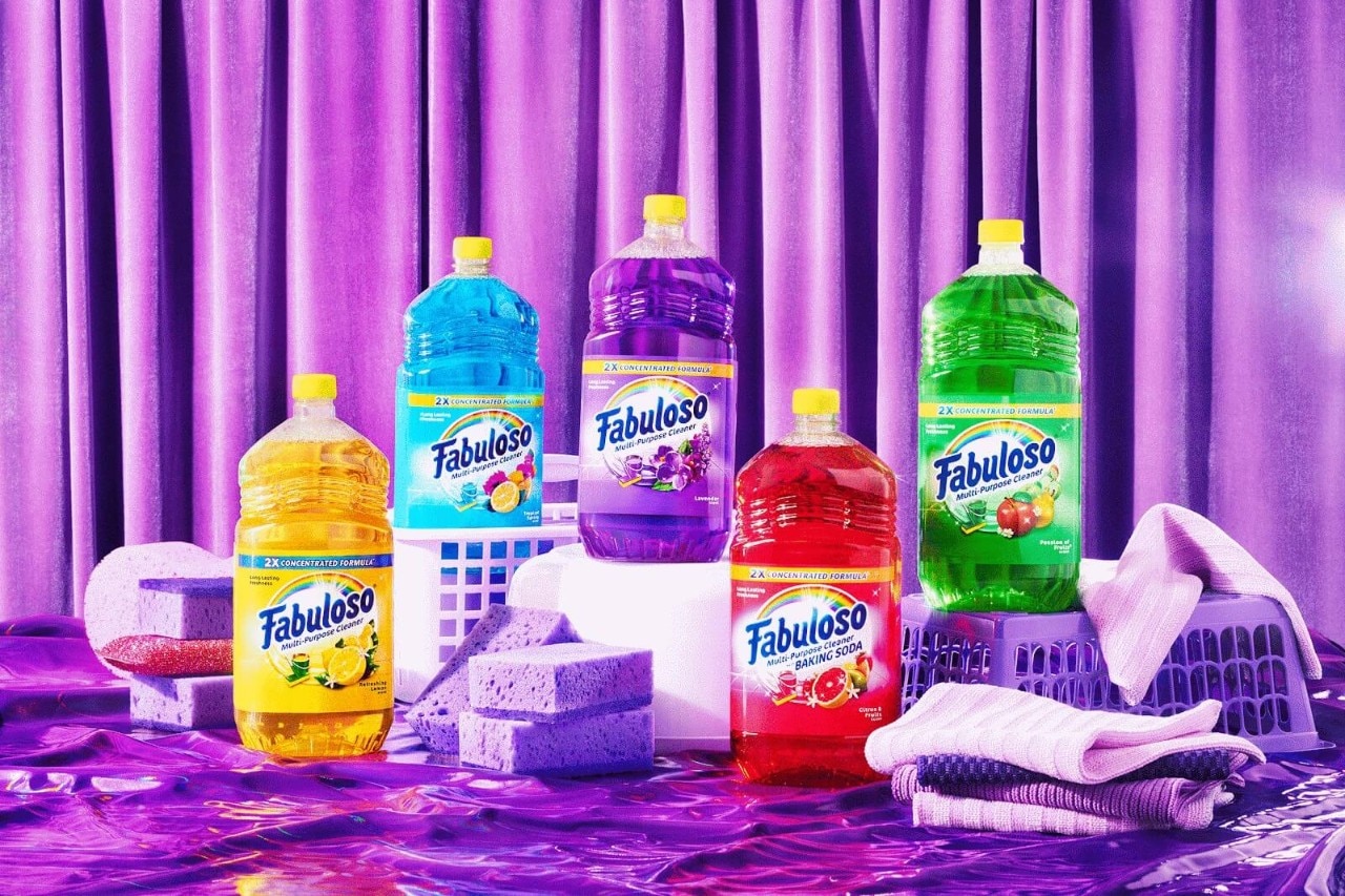 a variety of fabuloso 2x concentrate bottles