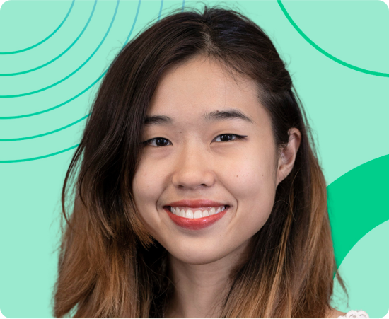 Employee spotlight picture for Tze Ni Yeoh.